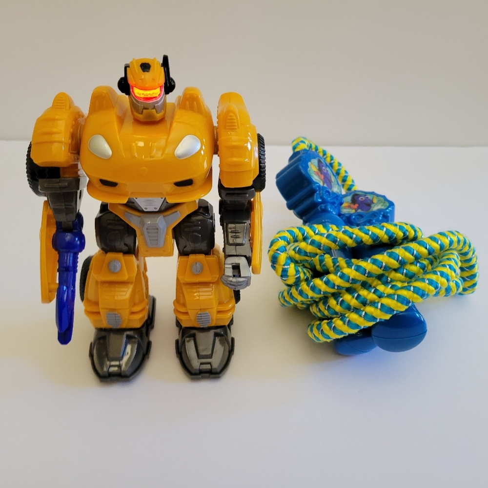 Transformer Walking Robot and Memo Jump Rope Set - Picture 1 of 9